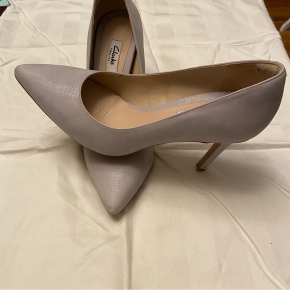 Clark women shoes, high heels, gray, pre owned - Picture 3 of 5